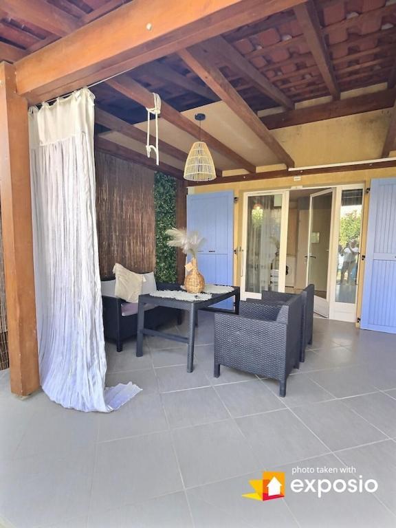 Villa Marina Sur L'Ile Des Pecheurs Avec Complexe Aquatique Le Barcarès Exterior foto